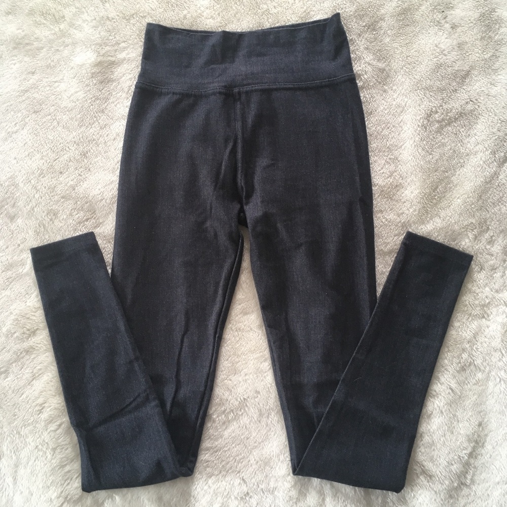 NWT Agnes & Dora denim leggings